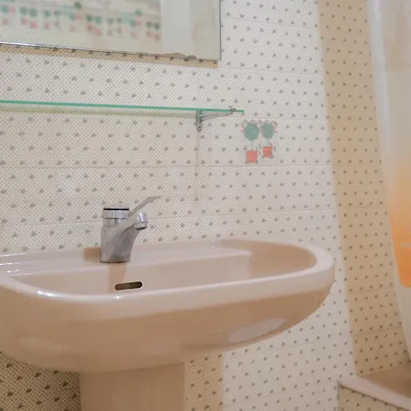 Daire Face - Quartier Des Presidents - 5 Personnes